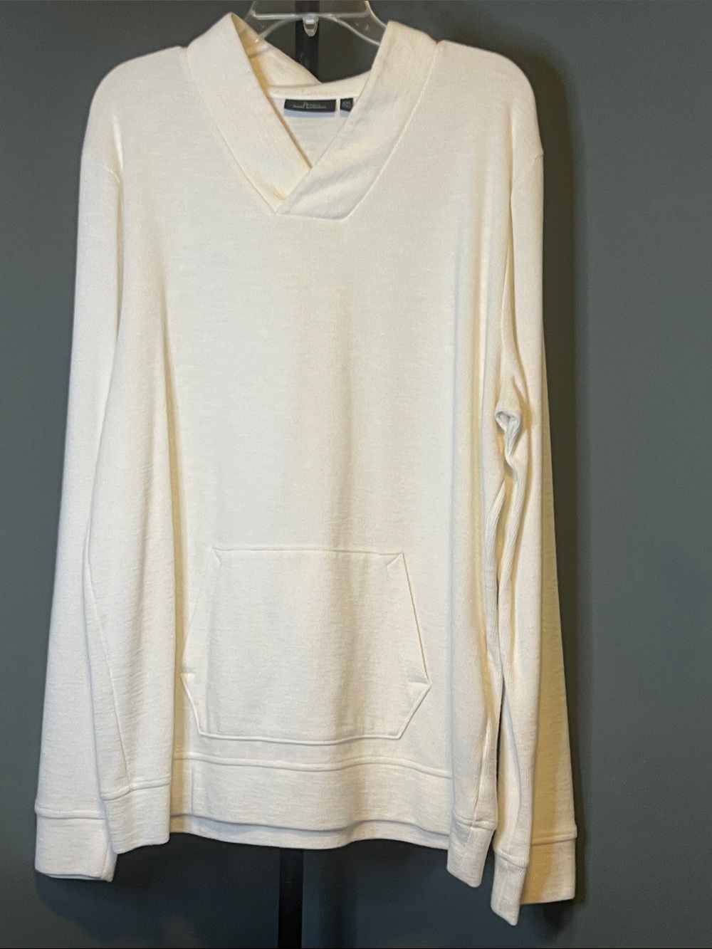 Marc Anthony Cream V-Neck Pullover Sweater
